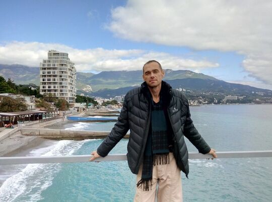 Знакомства в крыму ялта с фото мужчин знакомства в крыму ялта с фото мужчин