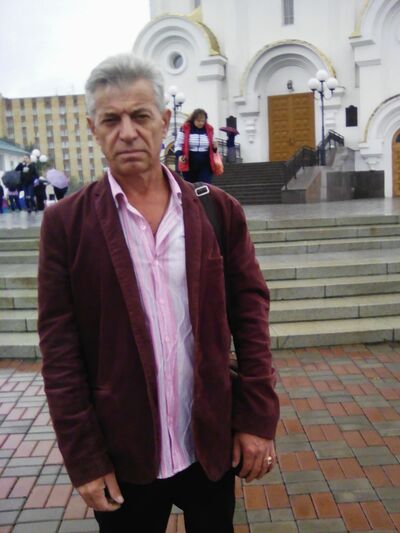 Муж 59 лет. Мужчина 59 лет. Мужчина 59 лет фото. Как выглядит мужчина в 59 лет. Фото мужчины 59 лет в зимней куртке.