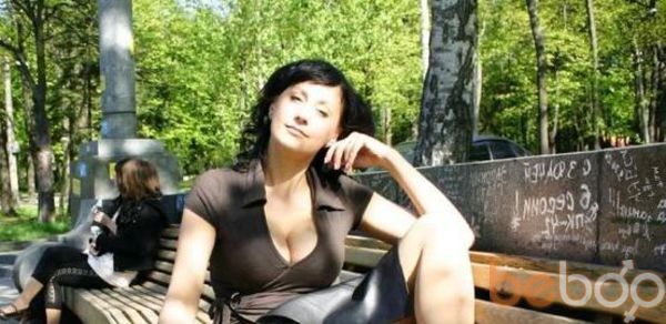 ishu-parnya-v-zhenskom-kiev